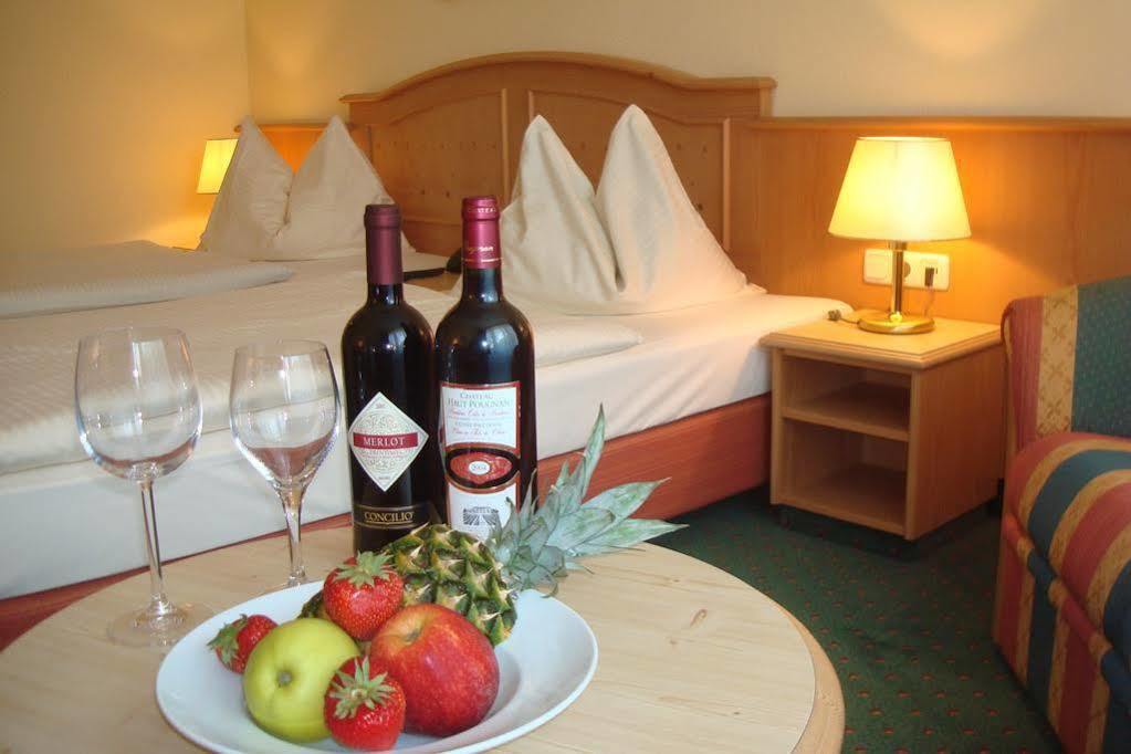 Hotel Holl ชอนเกา ภายนอก รูปภาพ